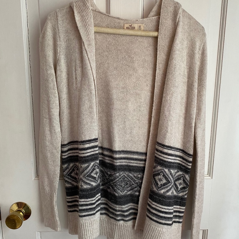 Hollister Cardigan